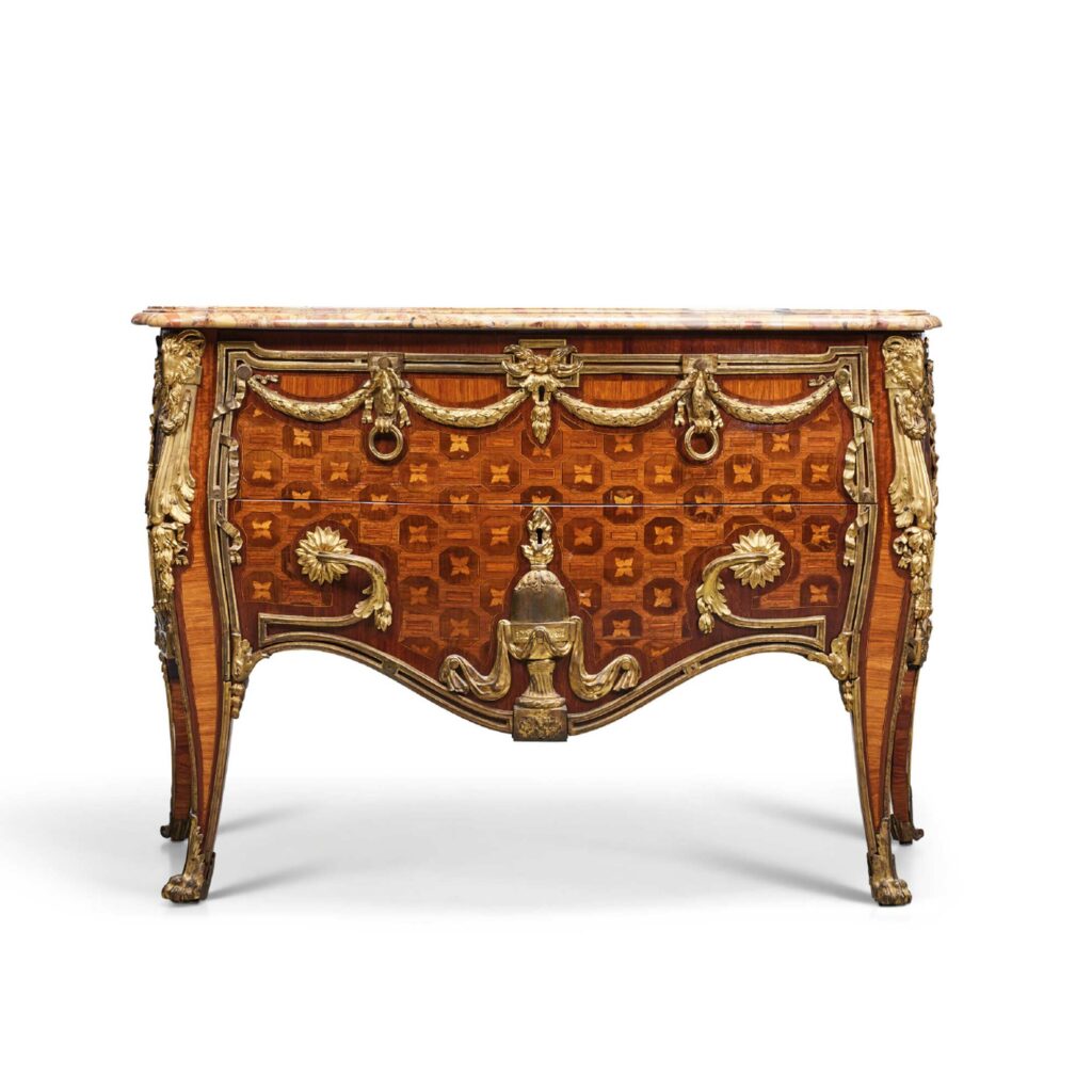 commode d'époque transition marqueterie et bronzes dorés