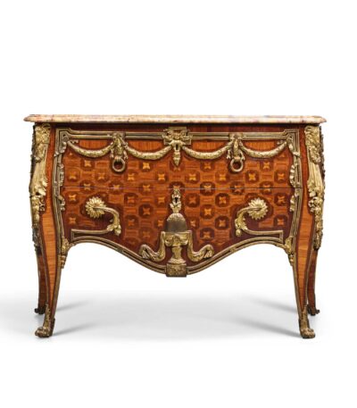 commode d'époque transition marqueterie et bronzes dorés