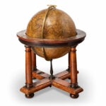 Globe Terrestre Ancien XVIIIe Siècle Marqueterie Laque Paris