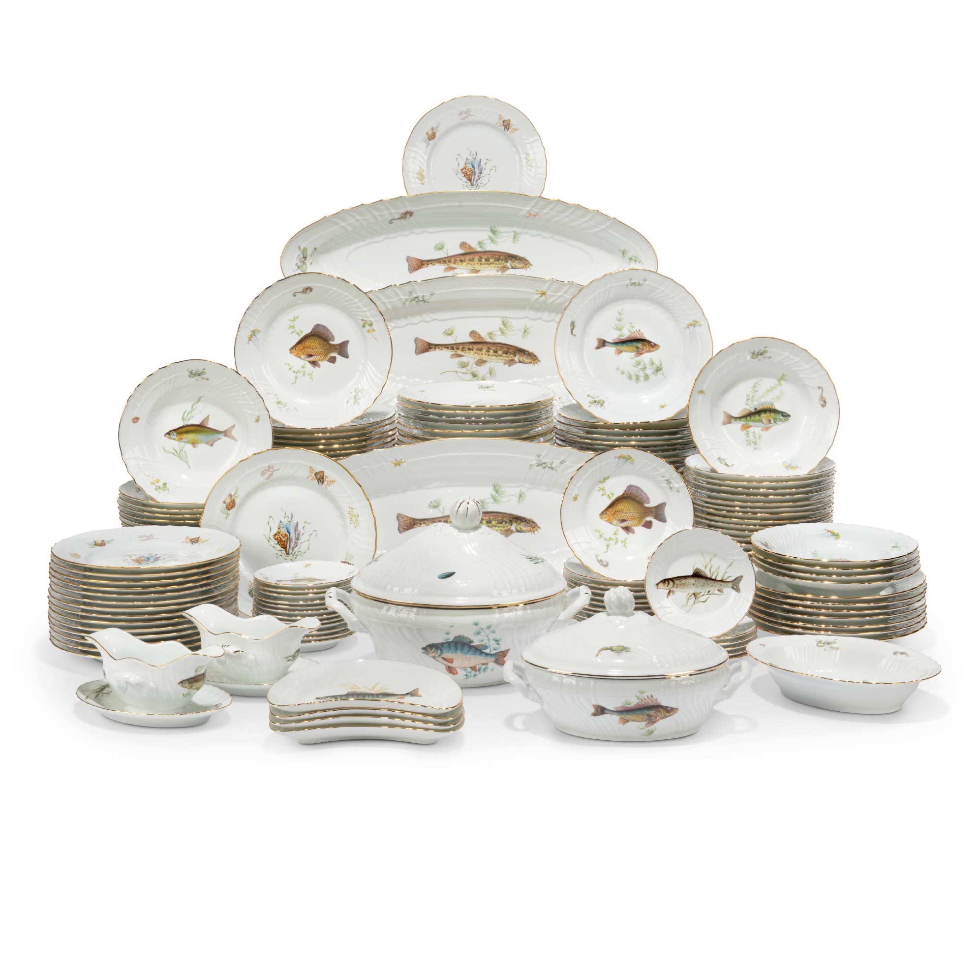 service table porcelaine italienne motifs poisson ansart paris antiquaire 2842 service table porcelaine italienne motifs poisson ansart paris antiquaire 2842